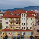Apartman Luxor *